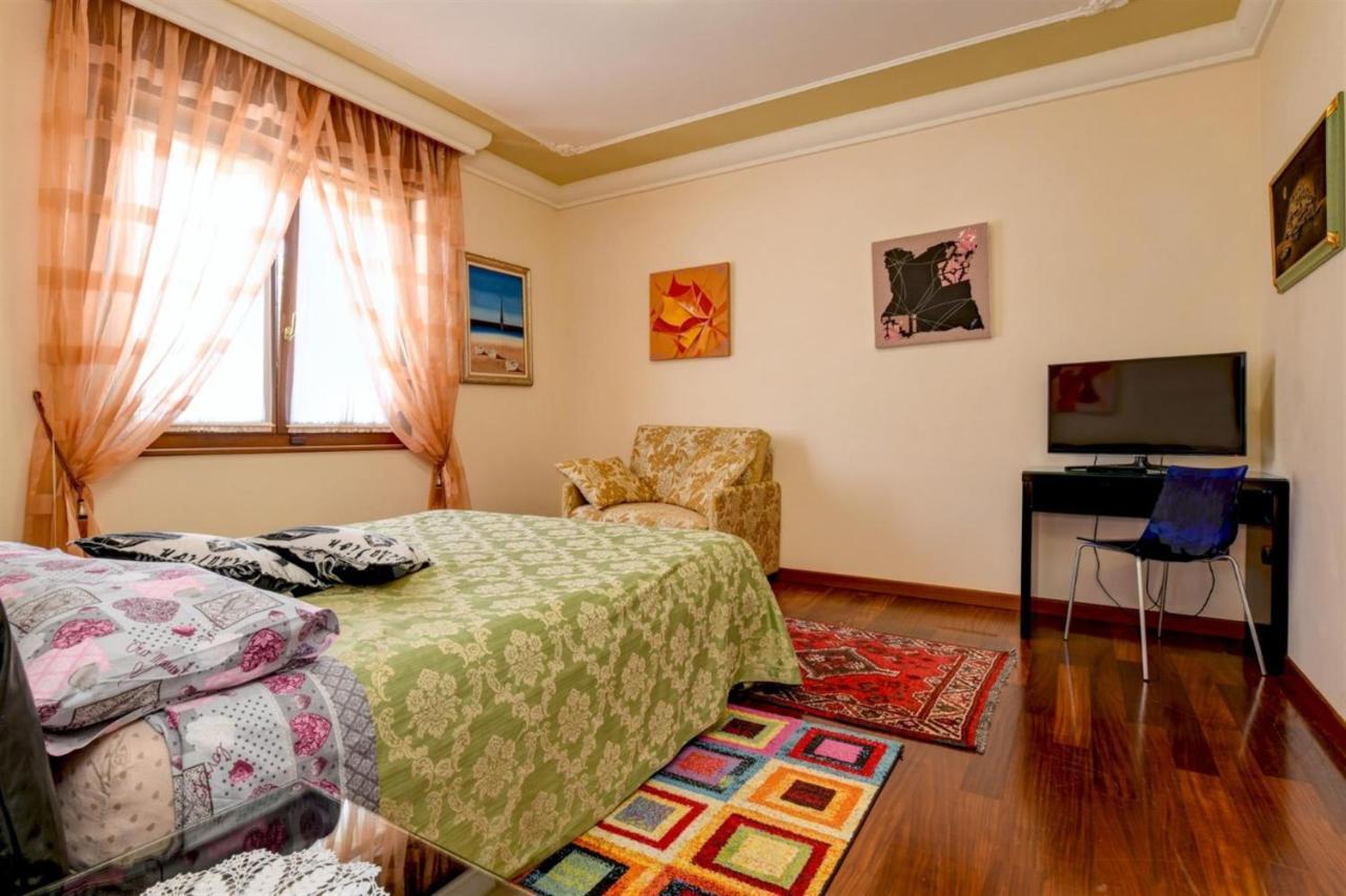 Private Luxury Villa With Pool Moniga del Garda Kültér fotó
